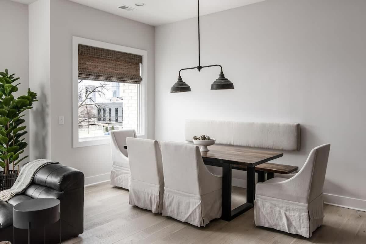 Edgehill Duo - 2 Townhomes - Mins Vanderbilt Holiday home *