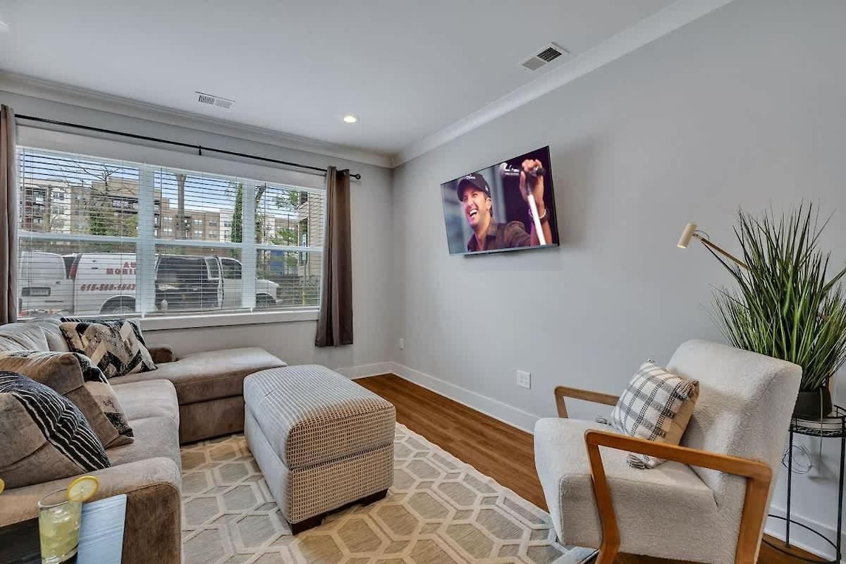 Melrose Mix - Rooftop Deck - 5 Mins To Broadway Holiday home