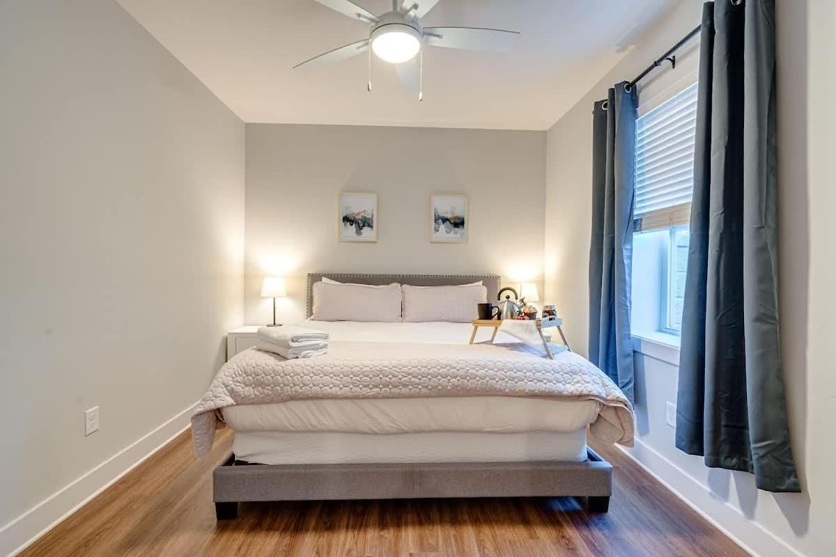 Melrose Mix - Rooftop Deck - 5 Mins To Broadway Holiday home *