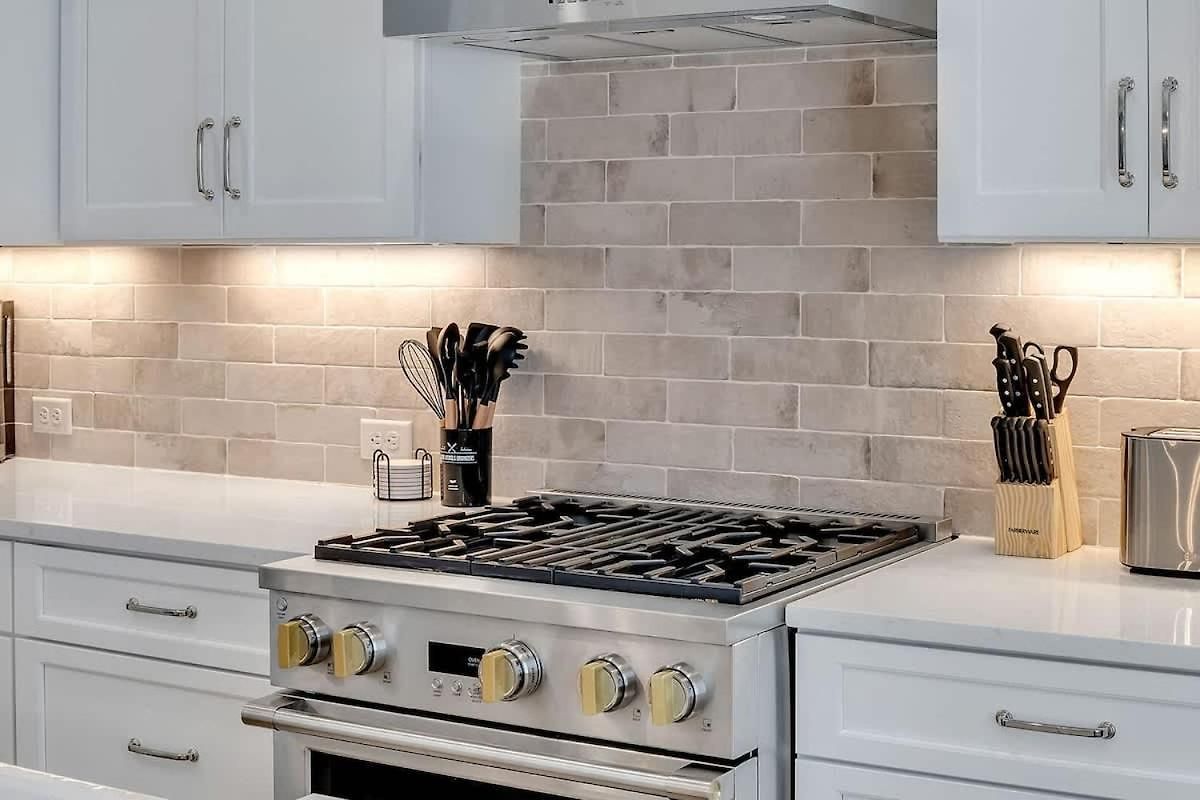 Holiday home Soprano - Private Rooftop - 8 Mins To Broadway