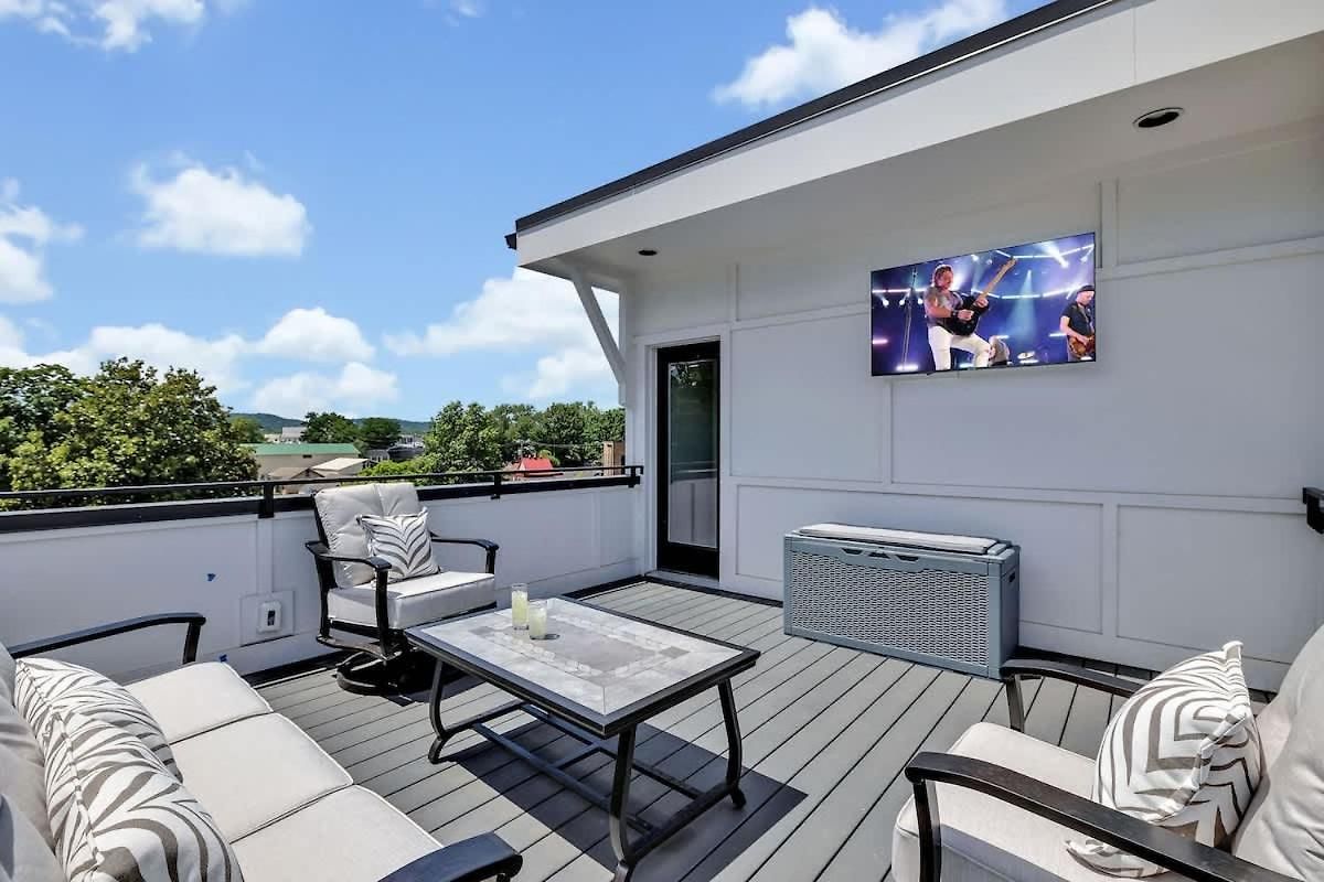 Soprano - Private Rooftop - 8 Mins To Broadway Holiday home Nashville