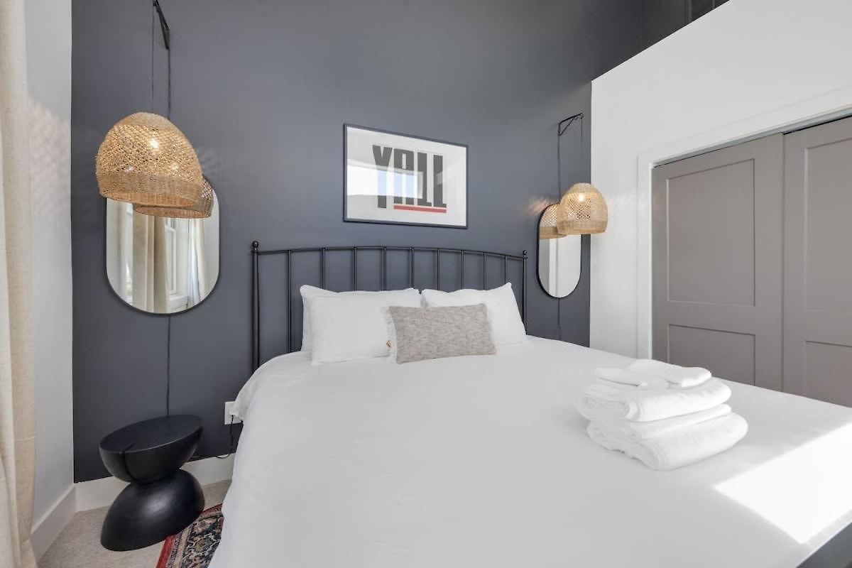 Luxe-elevate-modern Luxury-stunning Views Holiday home *