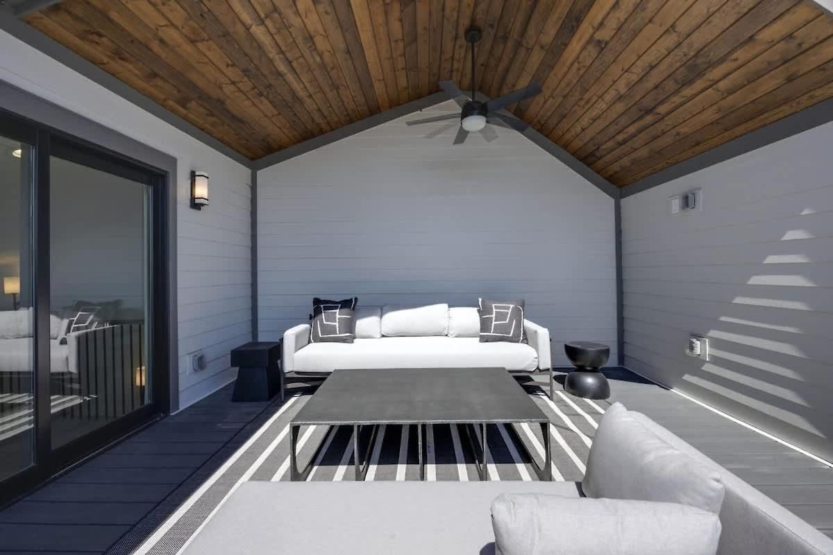 Holiday home Luxe-elevate-modern Luxury-stunning Views *