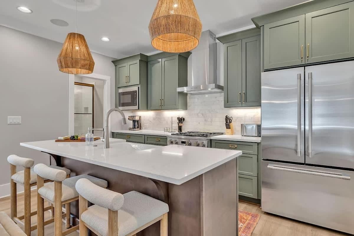 Resonant - 2 Townhomes - 2 Private Rooftop Decks *