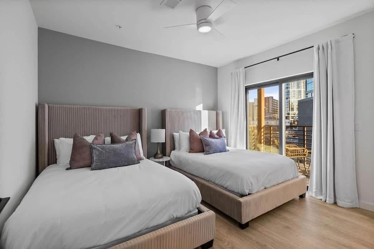 Hyve - Tropical Penthouse - Pool & Gym * Nashville