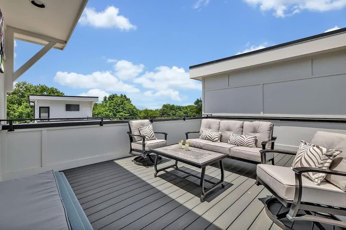 Holiday home Resonant - 2 Townhomes - 2 Private Rooftop Decks Nashville