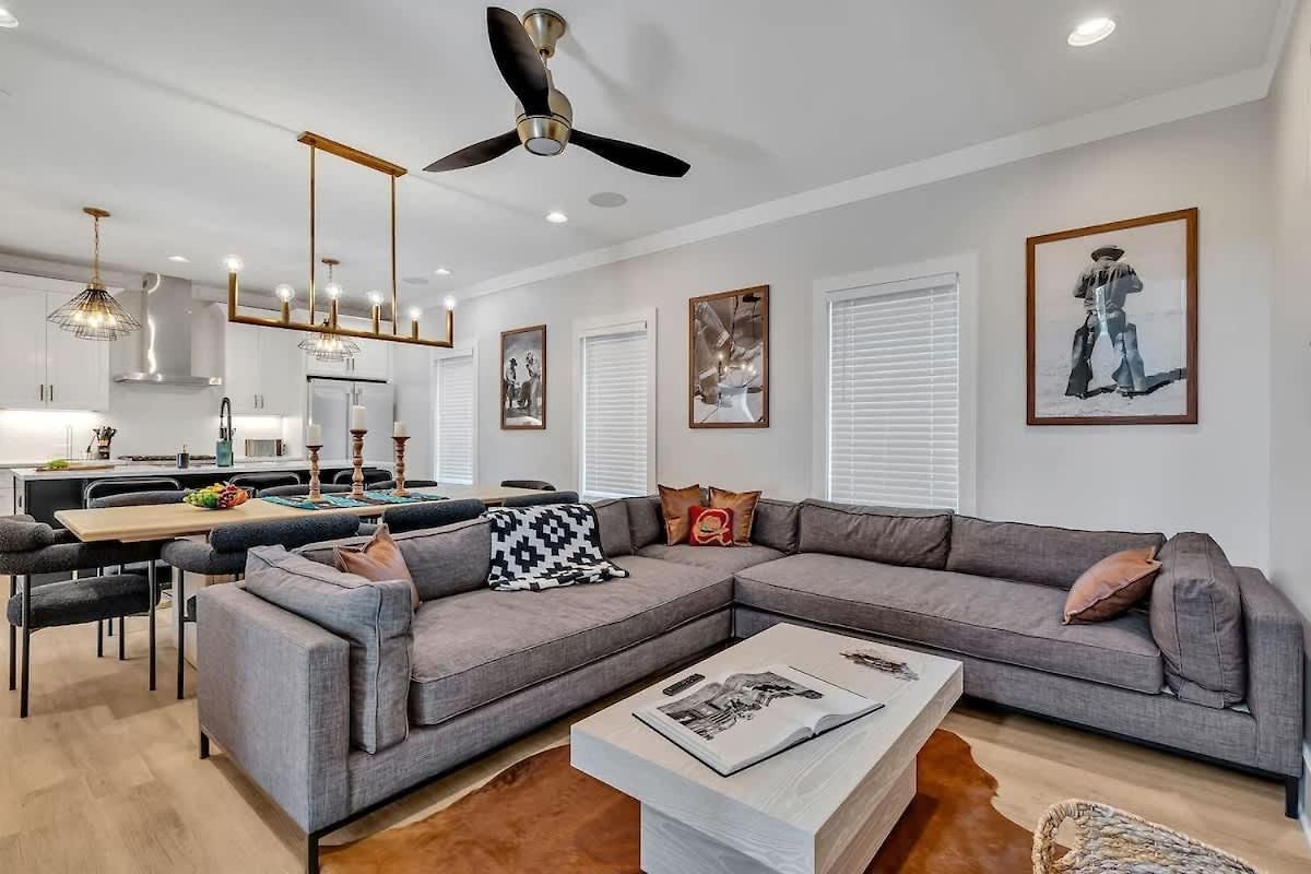 Resonant - 2 Townhomes - 2 Private Rooftop Decks Holiday home