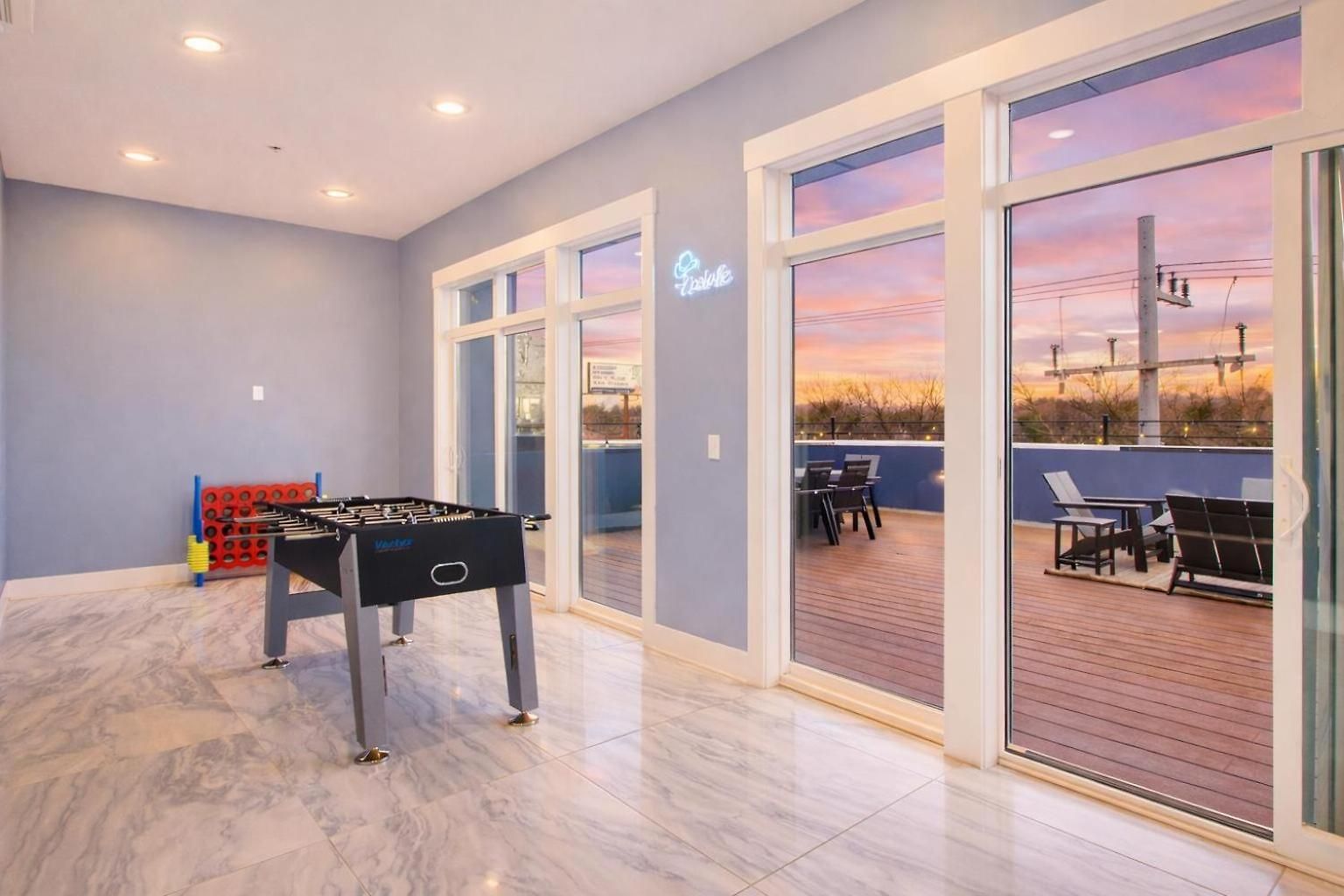 Gallatin Retreat-private Balcony-in East * Nashville