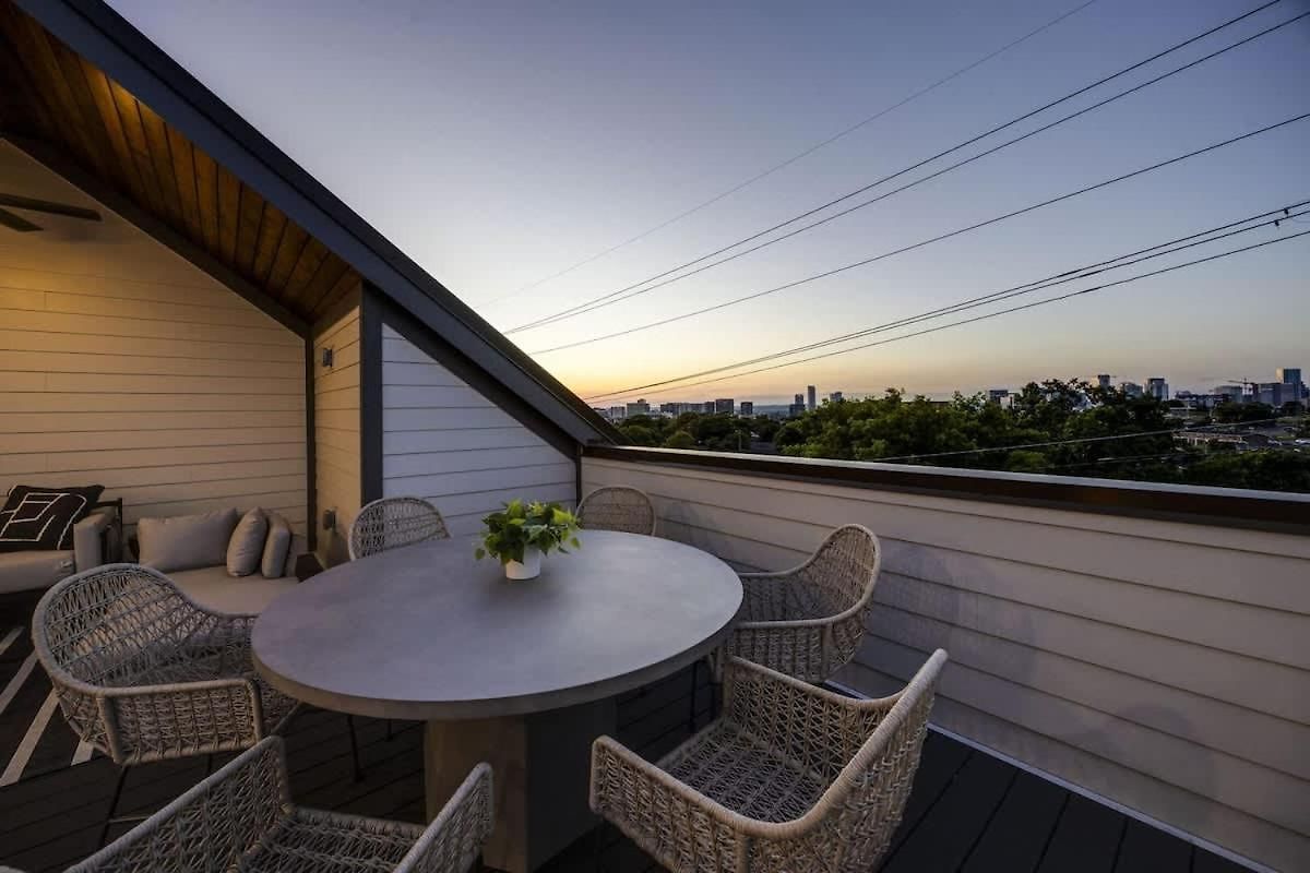 Enchant - Stunning Views - Modern Luxe Nashville