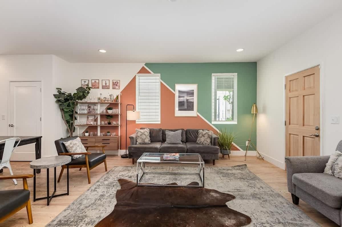 Holiday home Citrine-private Patio & Balcony-near Germantown Nashville