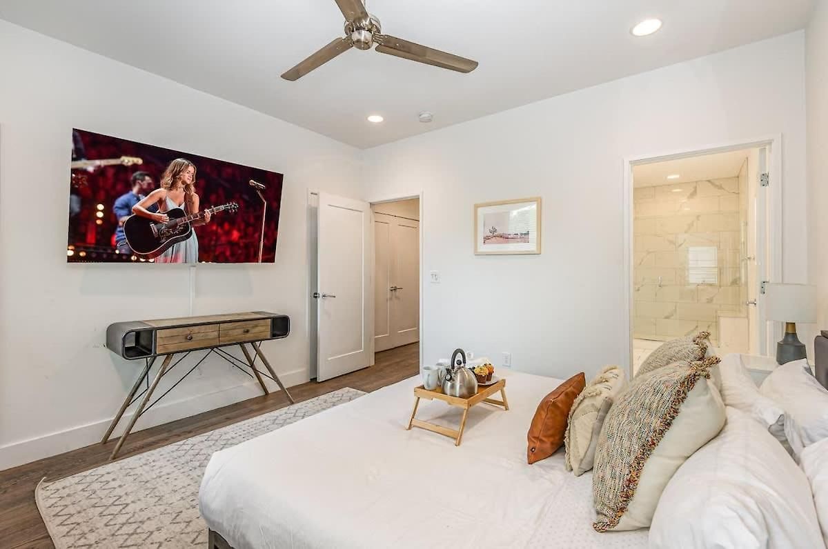 Hurst House - 4 Stylish Homes - Mins To Germantown