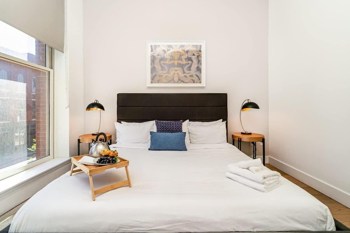 The Saddlery-southern Set-2 Units-walk To Broadway *