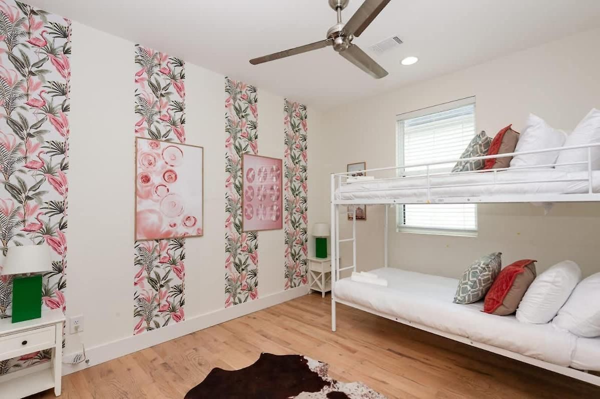 Riff & Rest - 2 Stylish Homes - Mins To Germantown Nashville