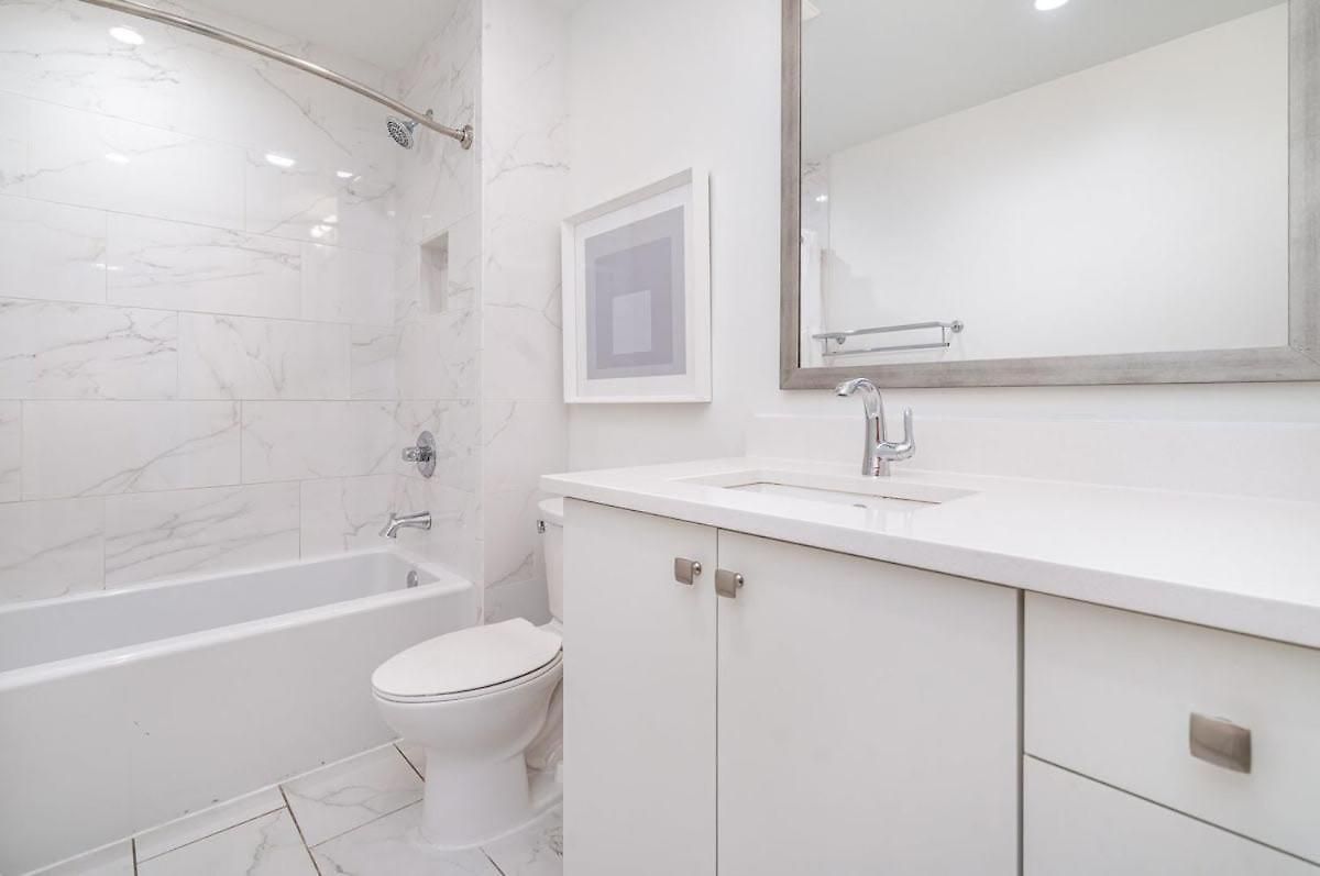 Holiday home The Saddlery-playlist-2 Units-walk To Broadway