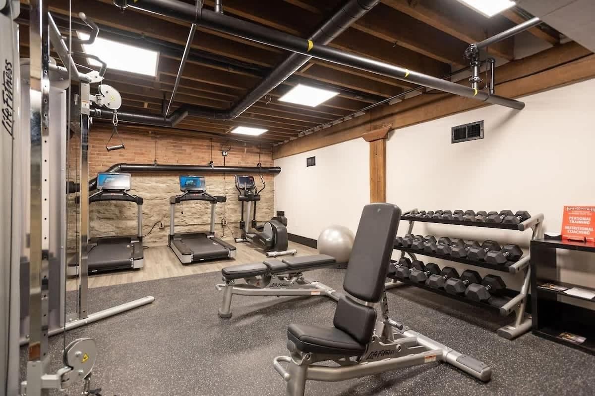 Lowkey - Pool & Gym - Mins To Broadway Holiday home Nashville