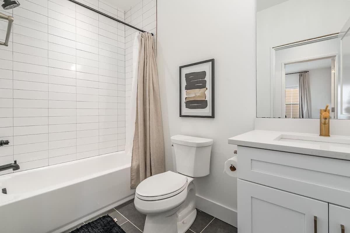 Holiday home Sunspire-private Deck-in East *