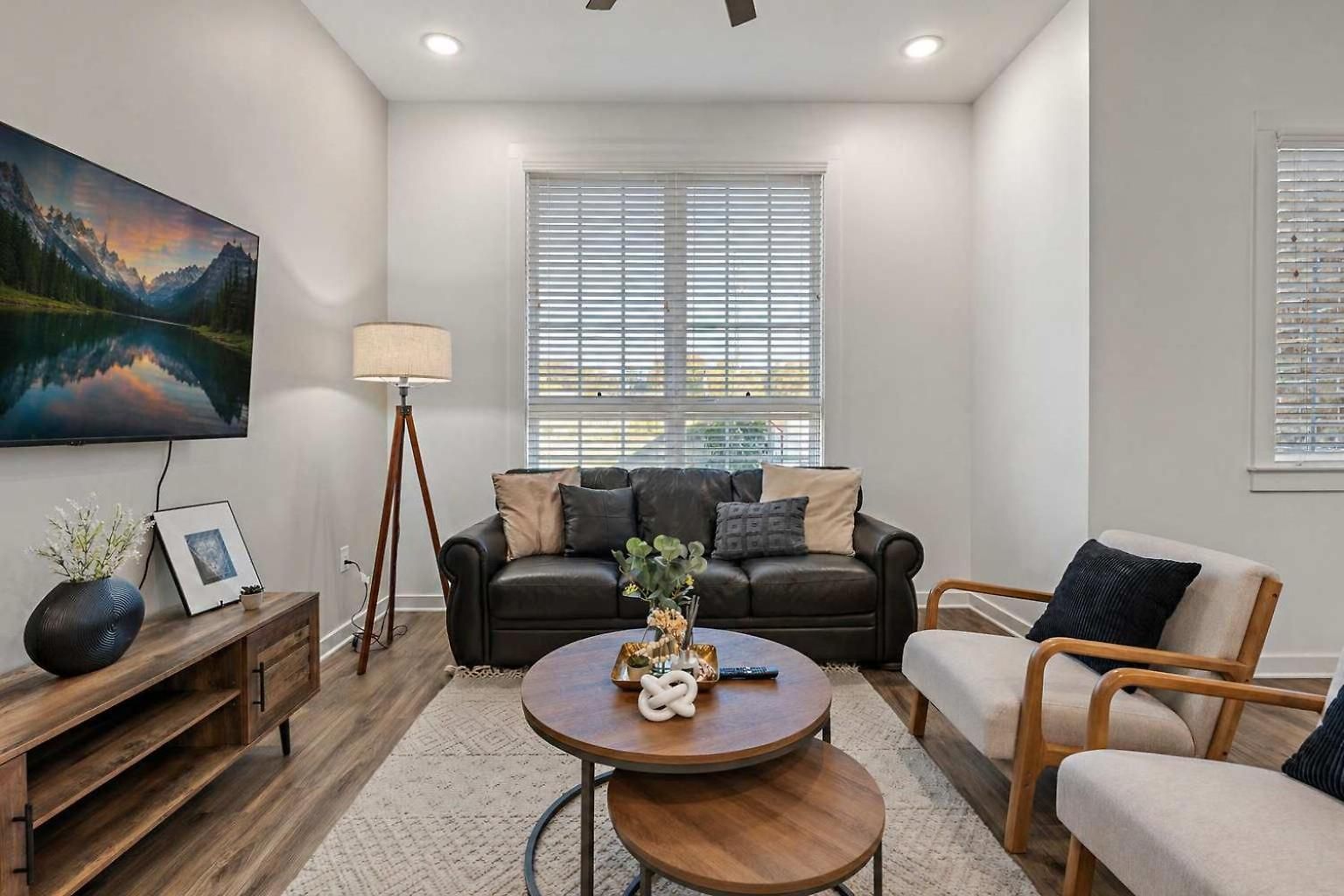 Holiday home Group Getaway - 2 Homes Rooftops 28 Nashville