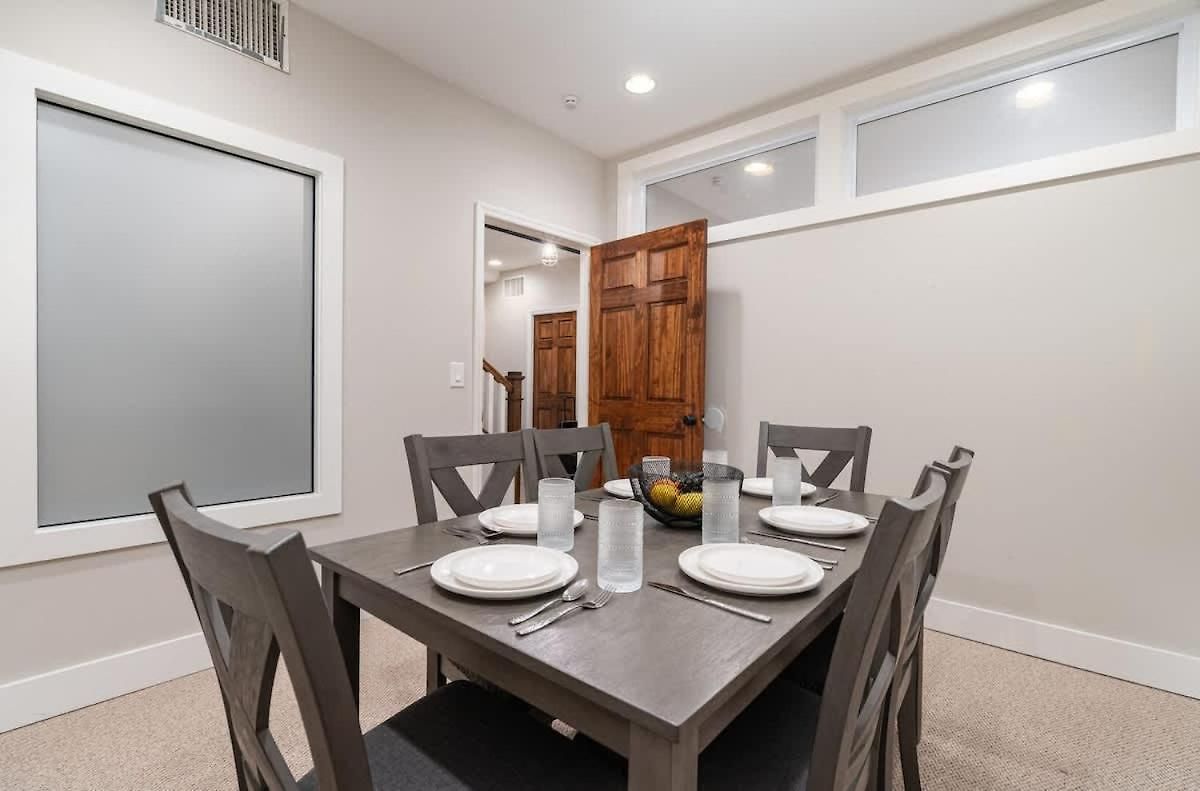 Rutledge After Dark - Walk To Broadway & The Gulch Holiday home