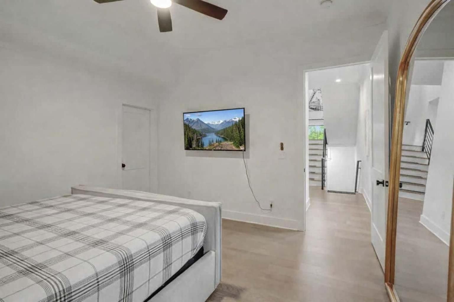 Sprawling Estate - Sleeps 16 * Nashville