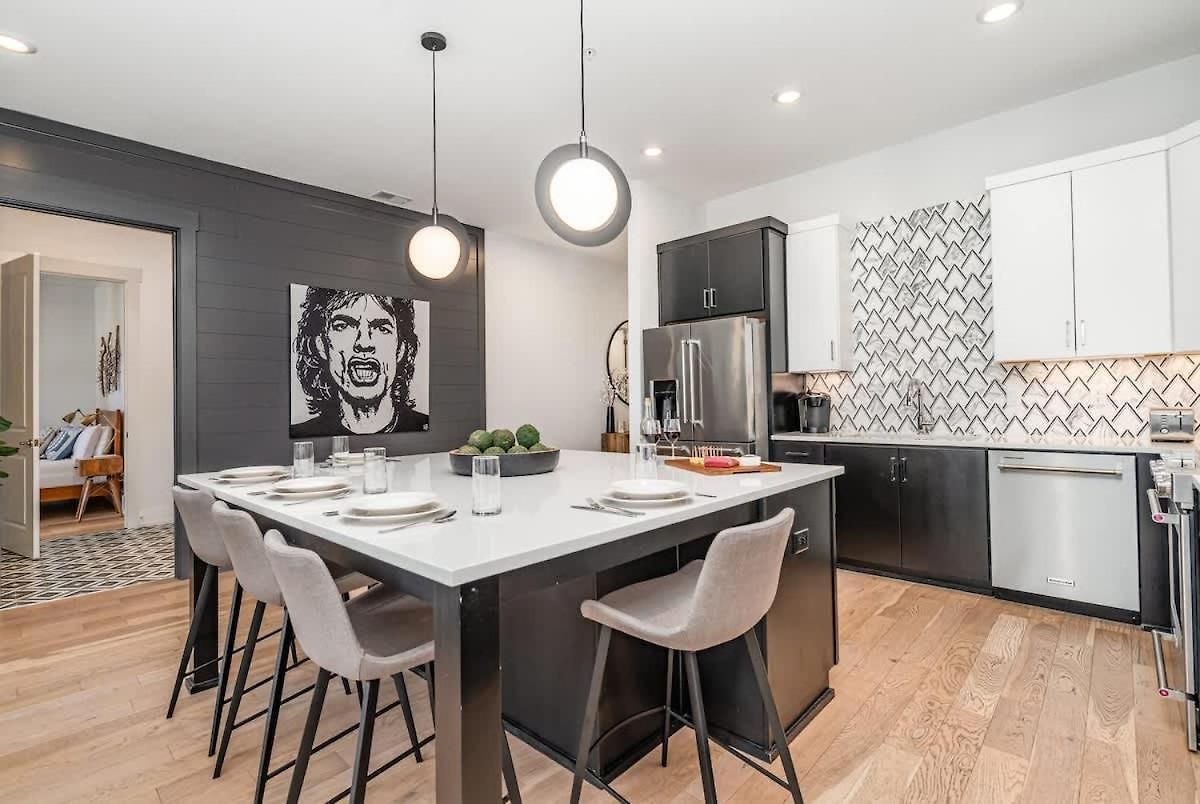 The Acklen-private Balcony-4 Mins To Broadway * Nashville