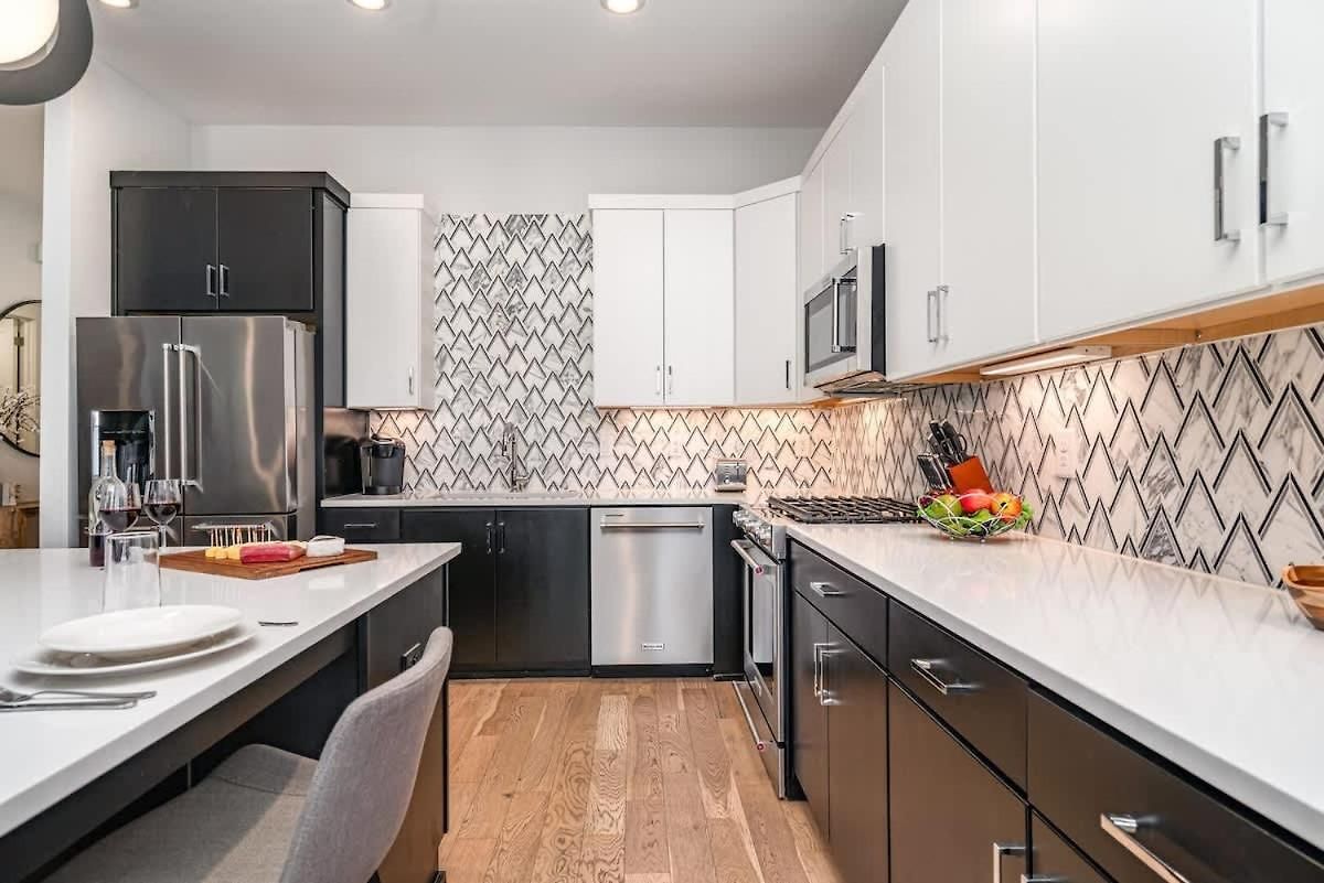 The Acklen-private Balcony-4 Mins To Broadway Nashville