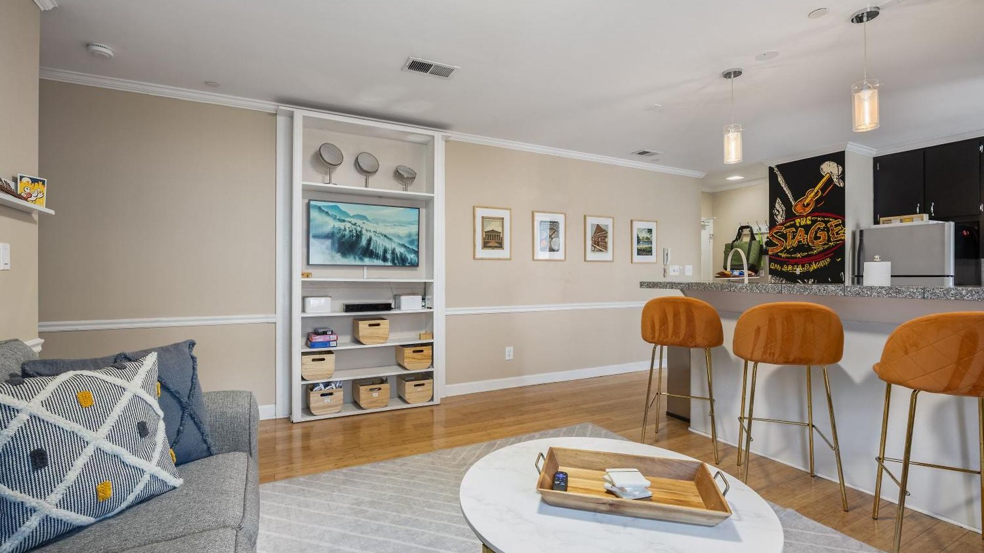 Of Downtown Nashville! Apartment *