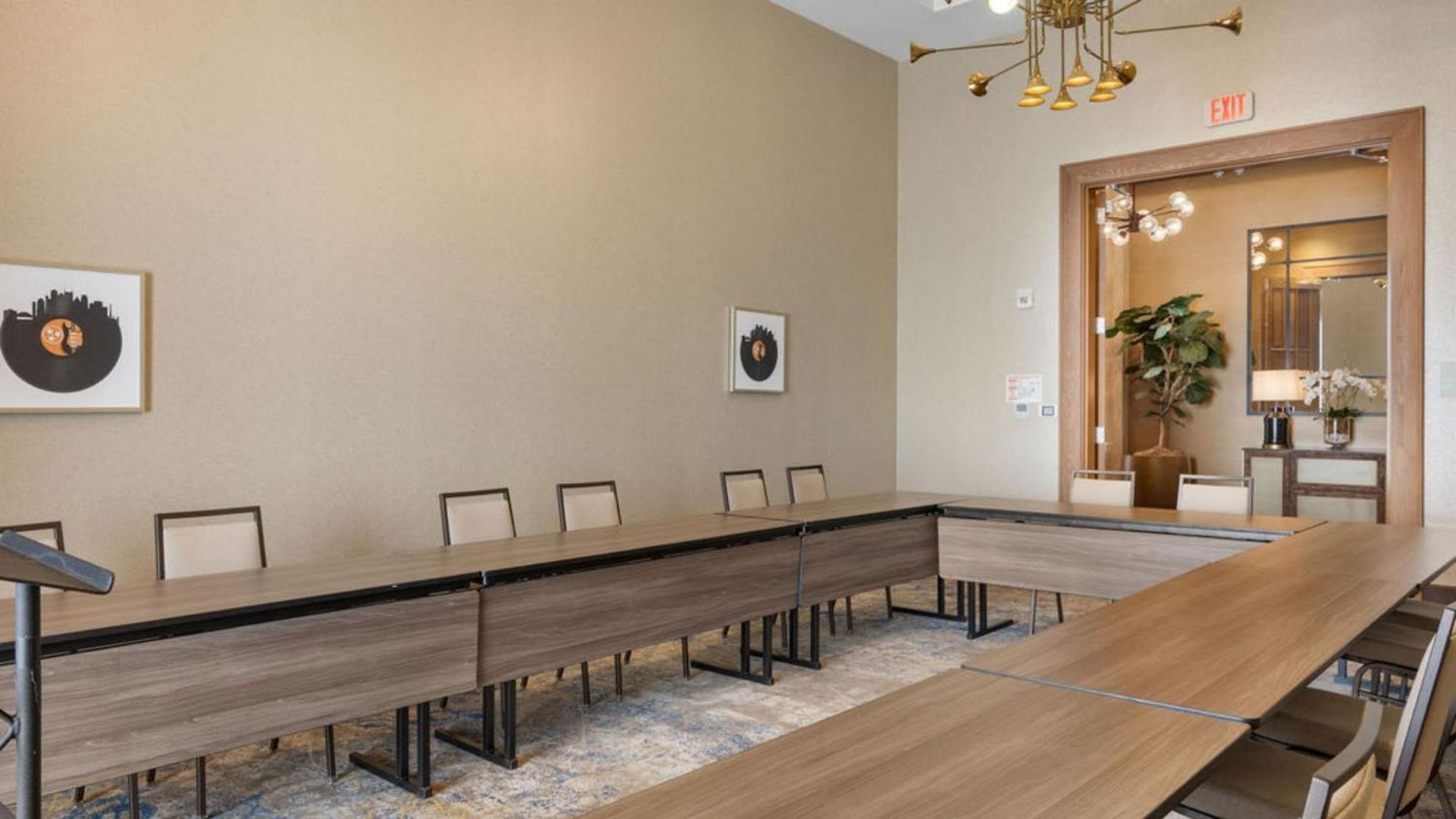 & Downtown - Broadway By Ihg Nashville