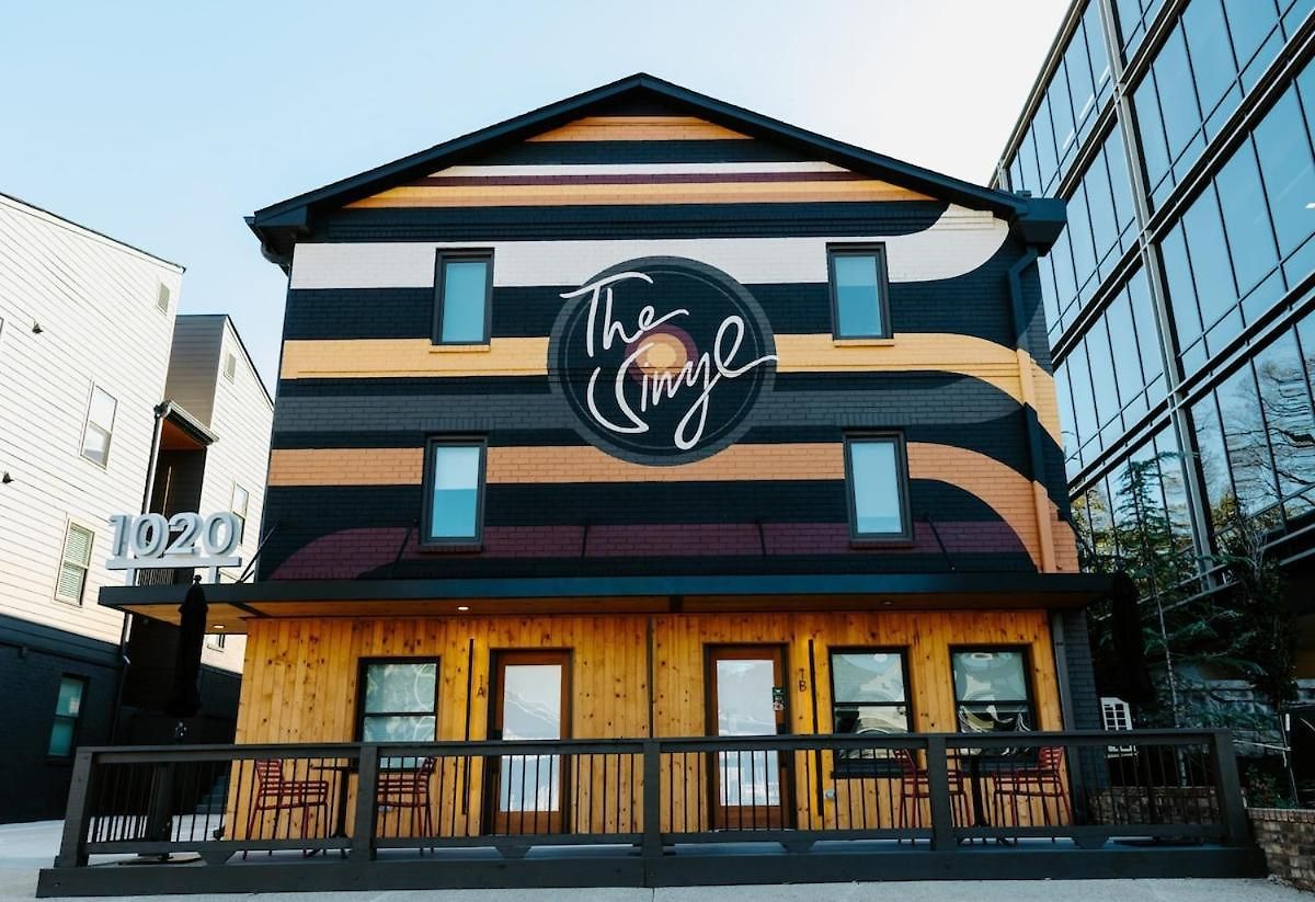 The Vinyl At Music Row - 1 Bedroom Apartment