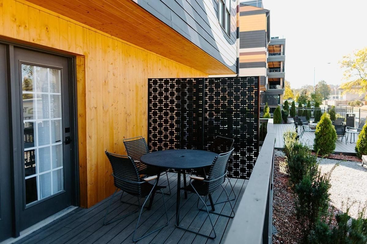 The Vinyl At Music Row - 1 Bedroom Apartment