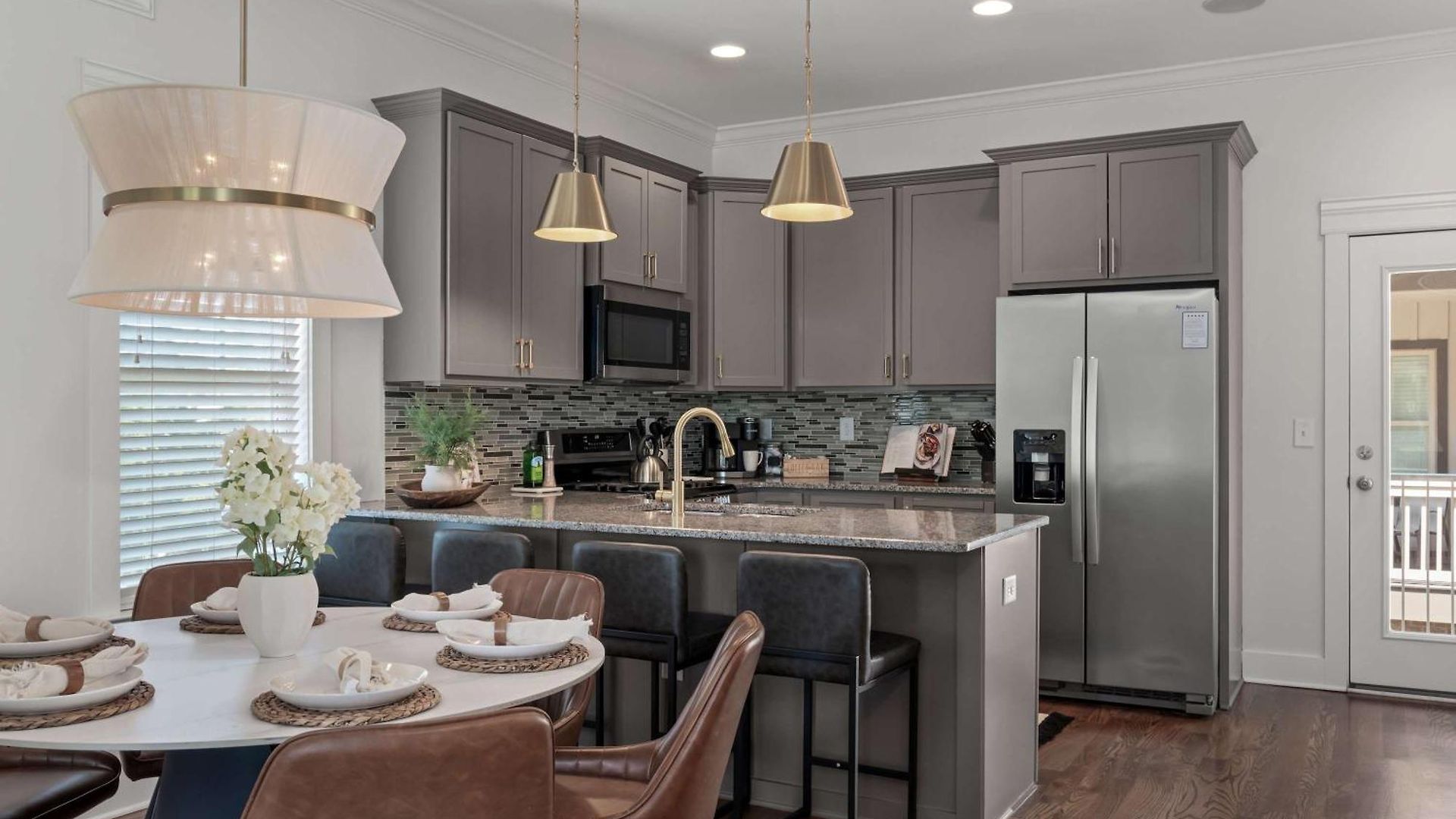 The Edgehill House - Close To Belmont & Vanderbilt Holiday home *