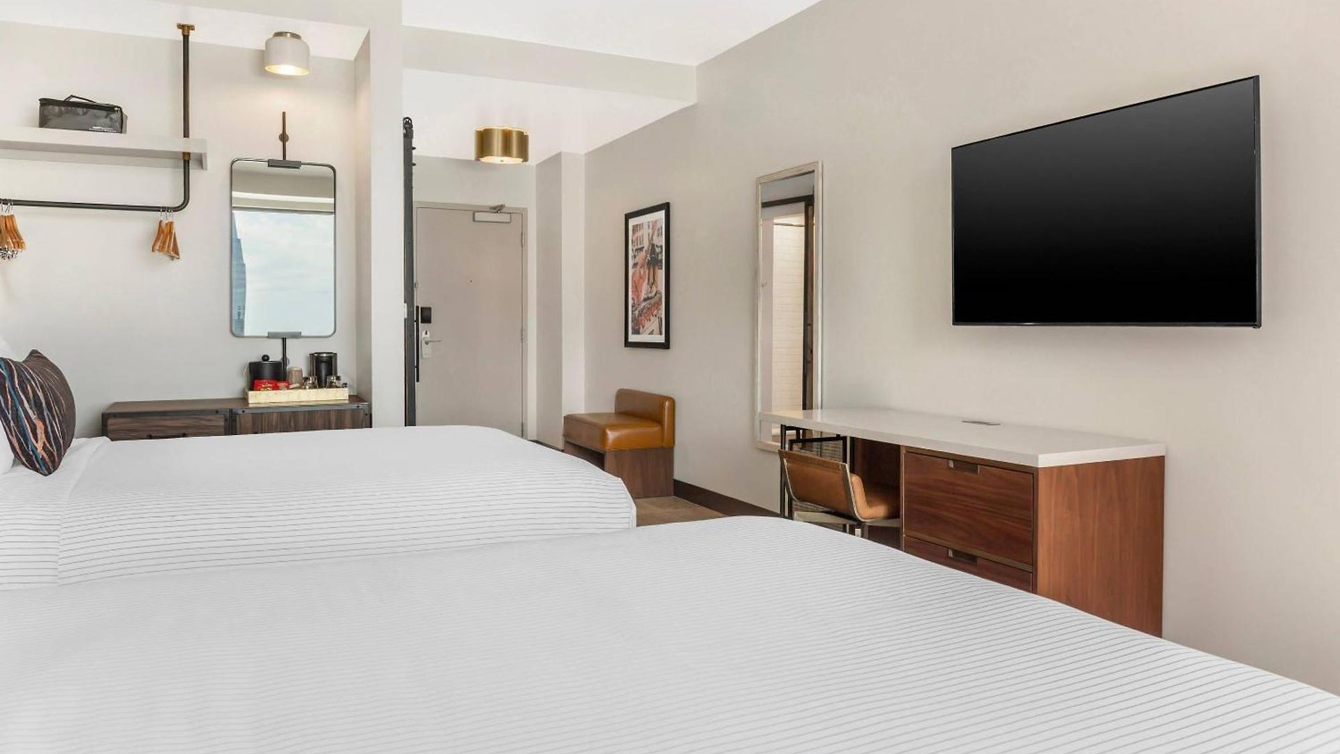 Hotel Cambria Downtown 4*