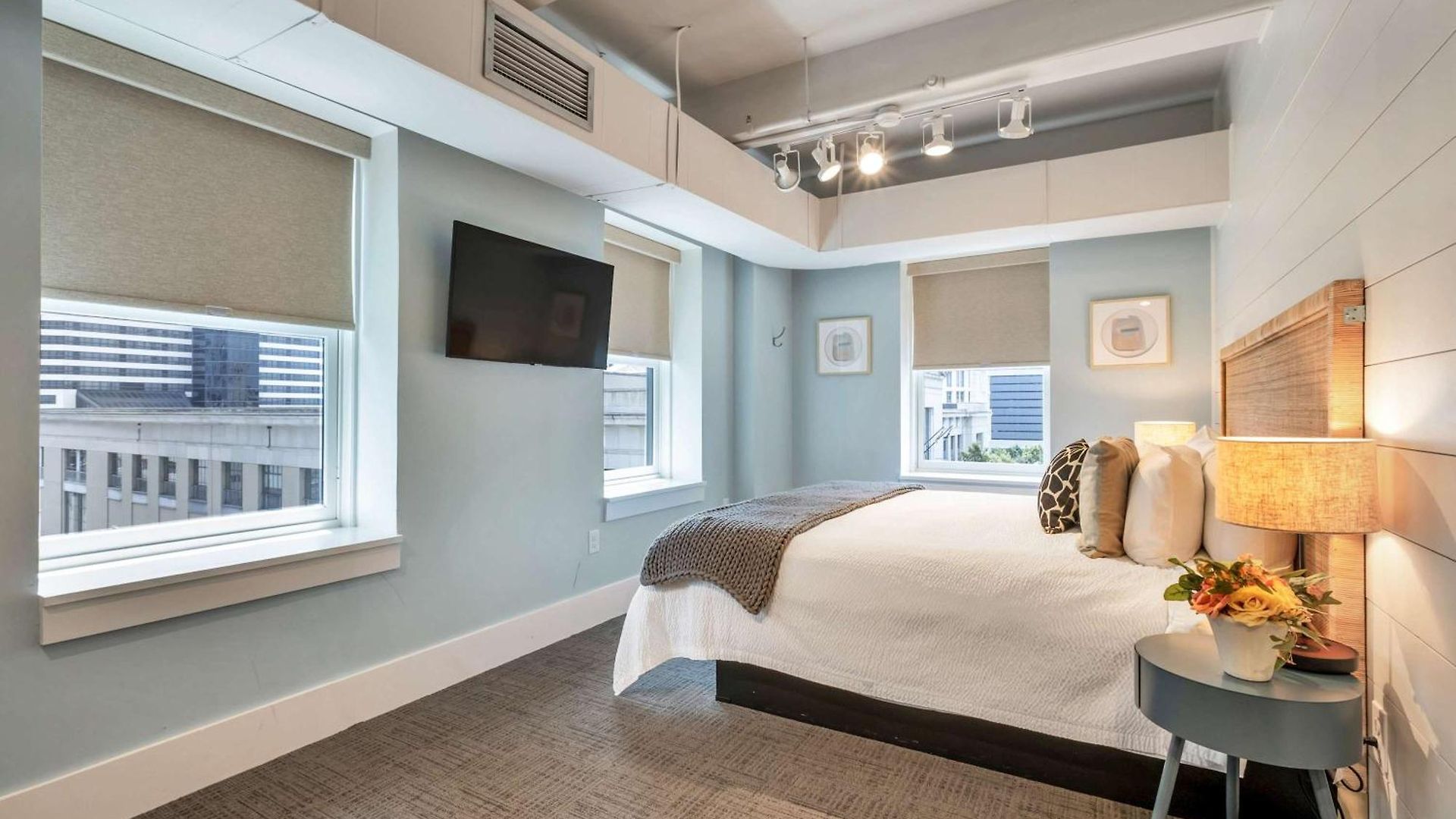 Honky Tonk 6 Bedroom By Maddox Apartment