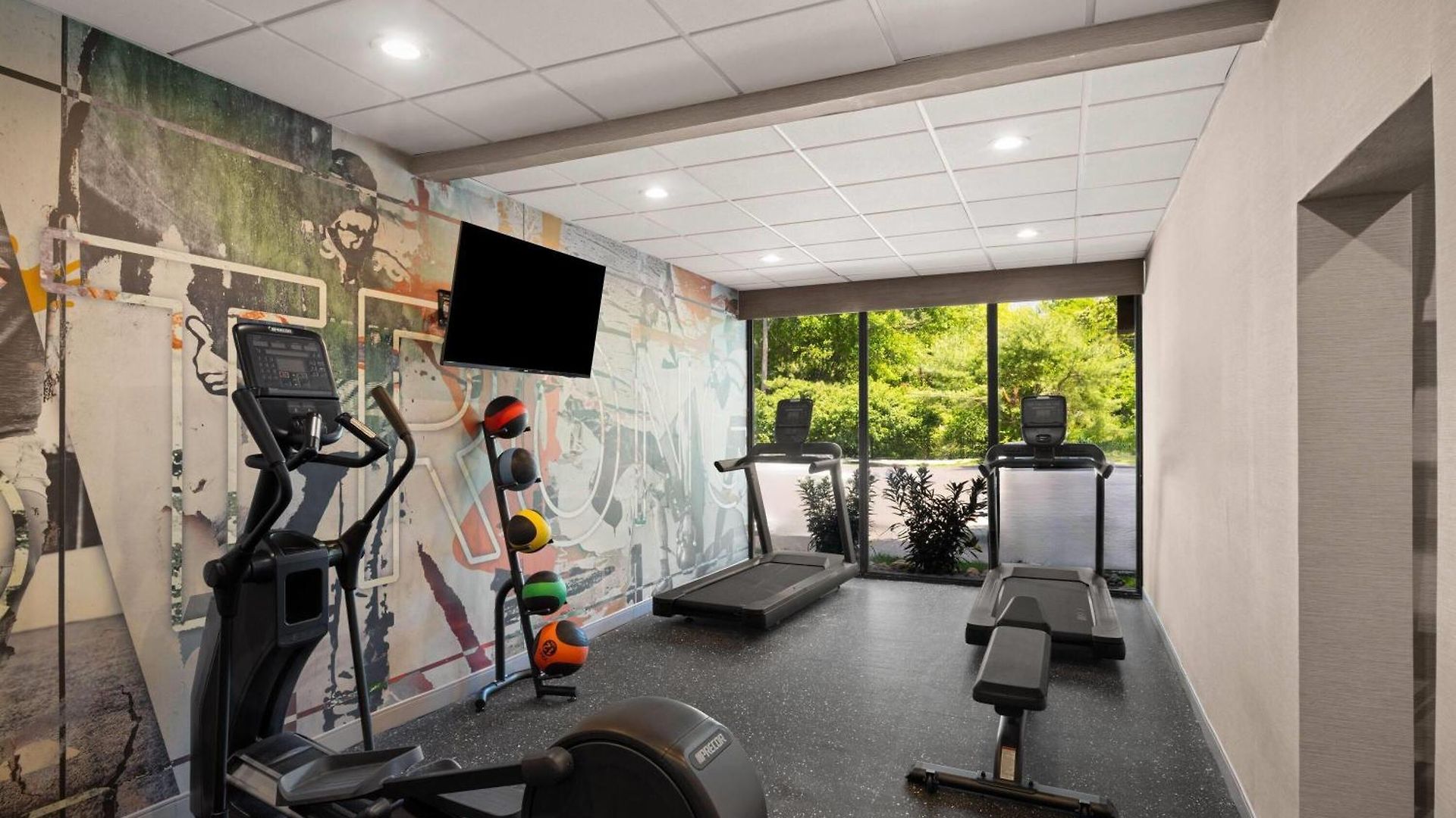 Hotel La Quinta By Wyndham Airport/opryland 3*