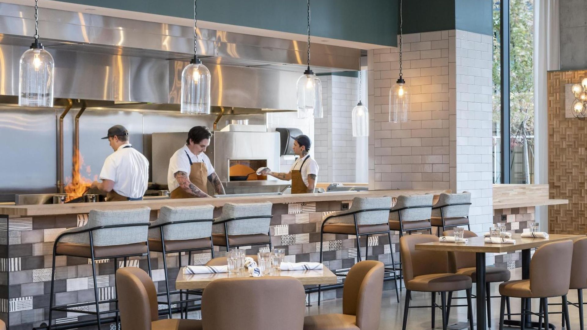 Hotel Hyatt Centric Downtown 4*