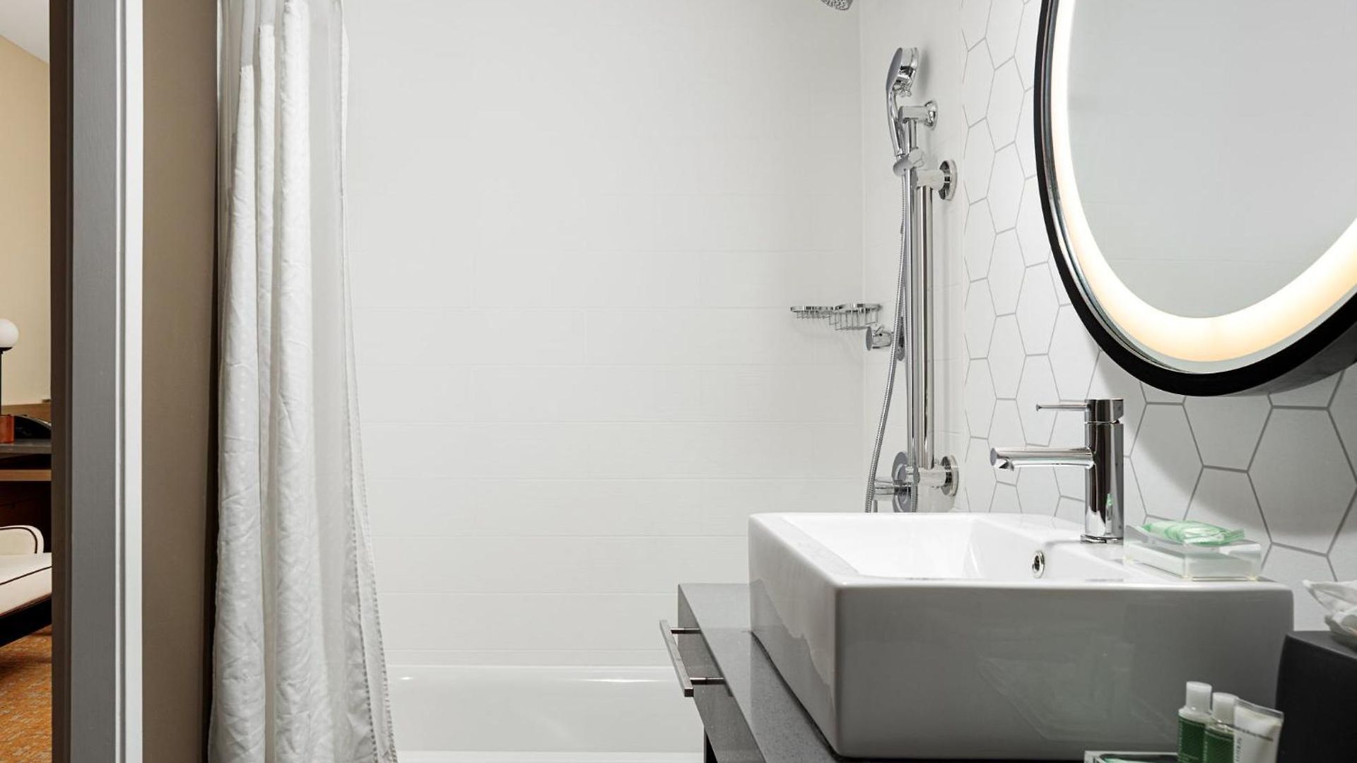 & Downtown - Broadway By Ihg Hotel 3*