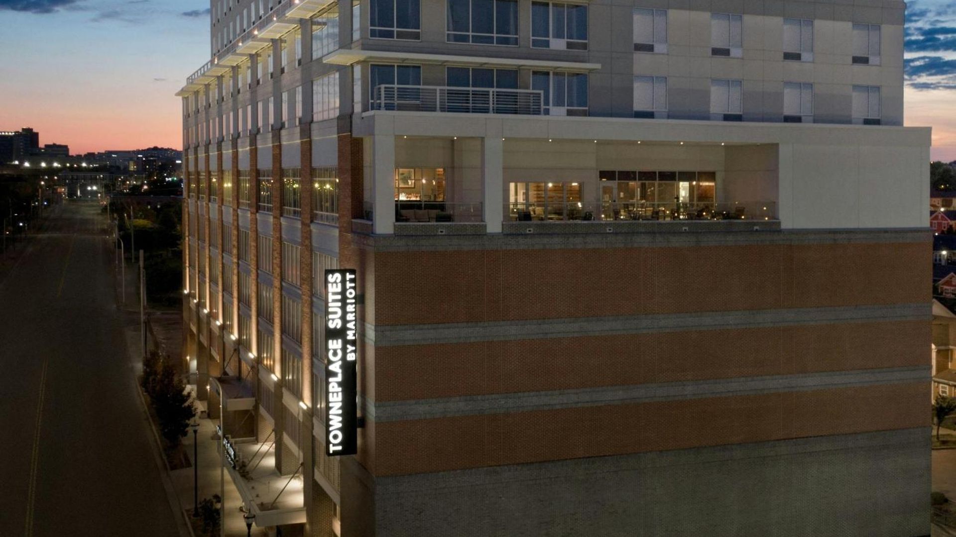 Towneplace By Marriott Midtown Hotel