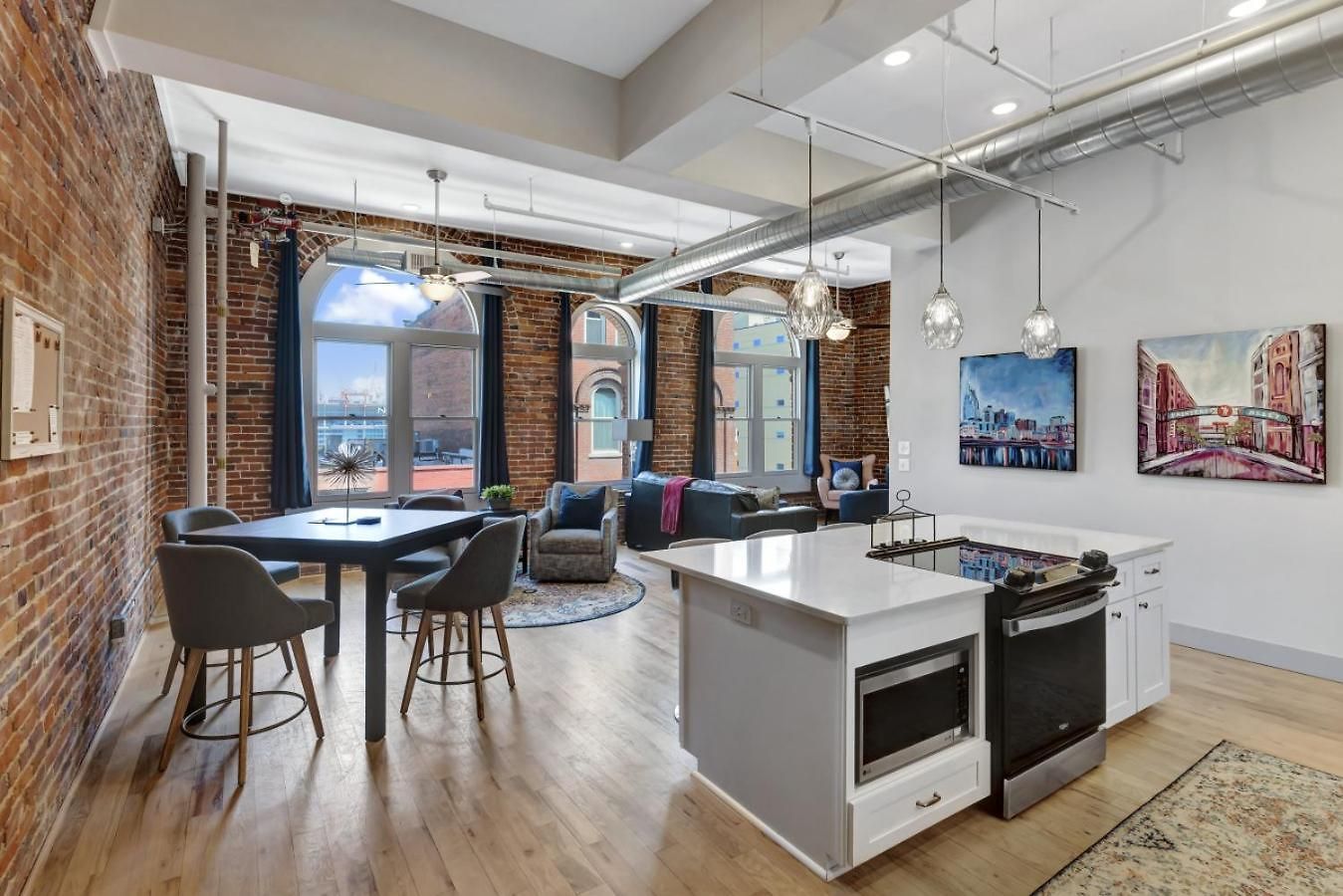Apartment The Majestic Lofts *