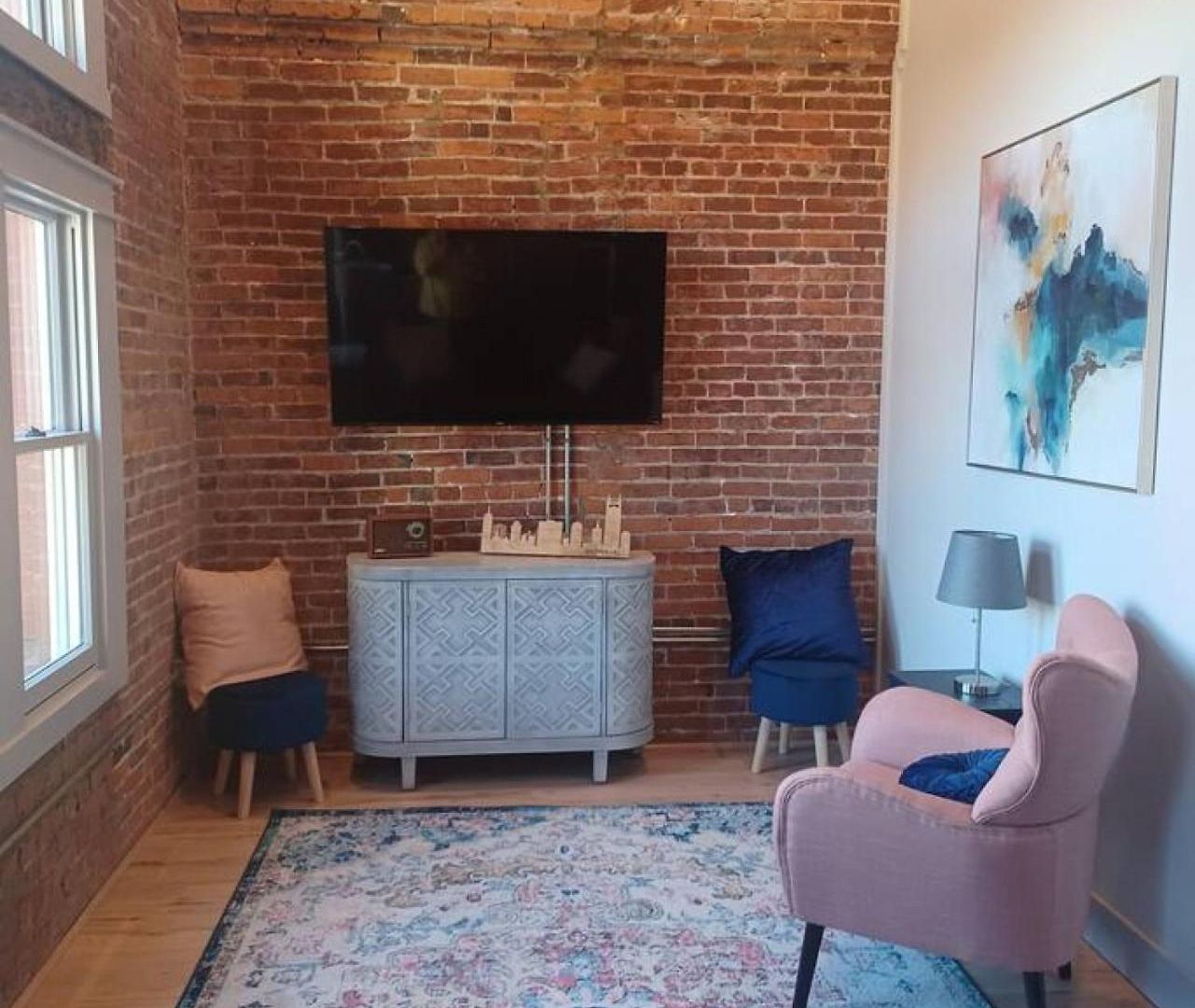 The Majestic Lofts *