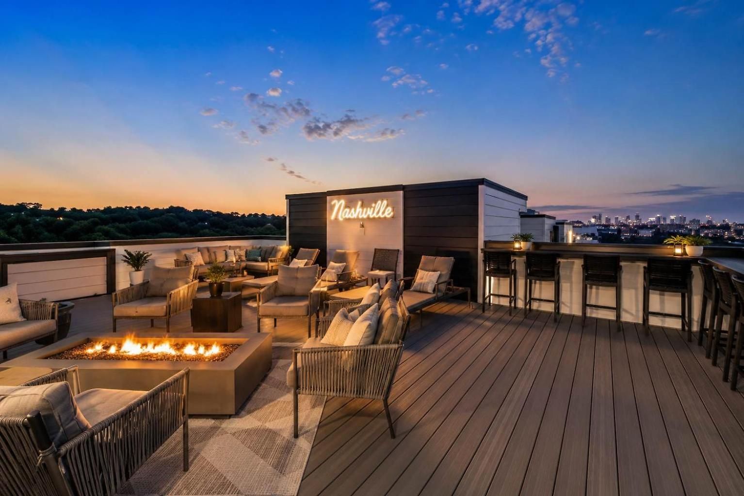 Rooftop Skyline Views Dt Nash Sleeps 12 * Nashville