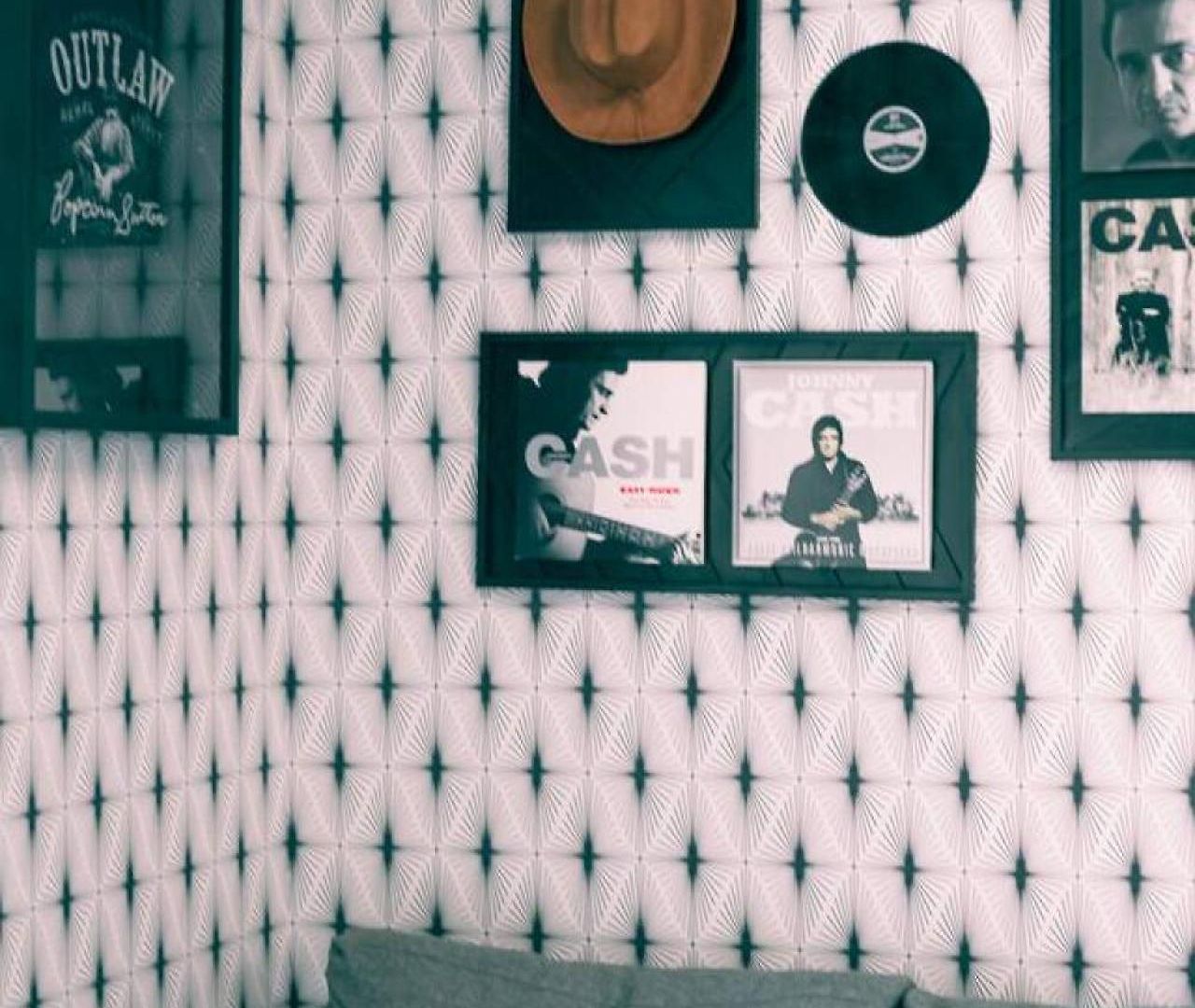 The Outlaw In Downtown By Nautical Holiday home *