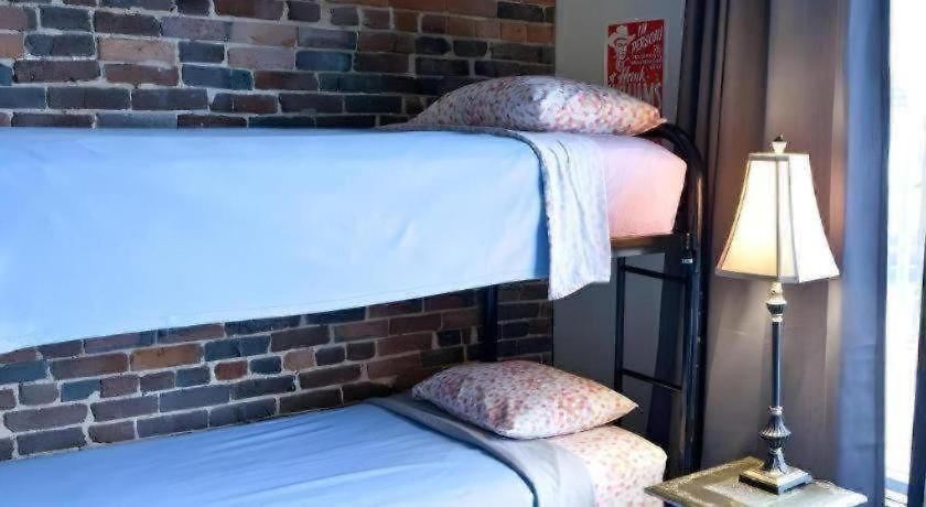 Downtown - Adults Only Hostel