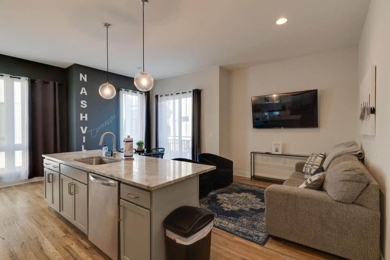 Music Valley Pad, Rooftop, 5 Min To Opry Holiday home