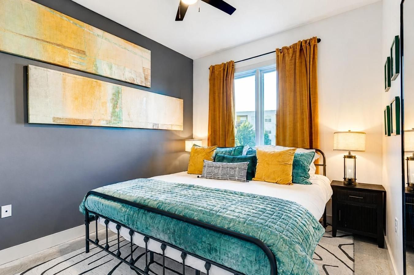 New Design-2 Miles To Broadway Apartment *