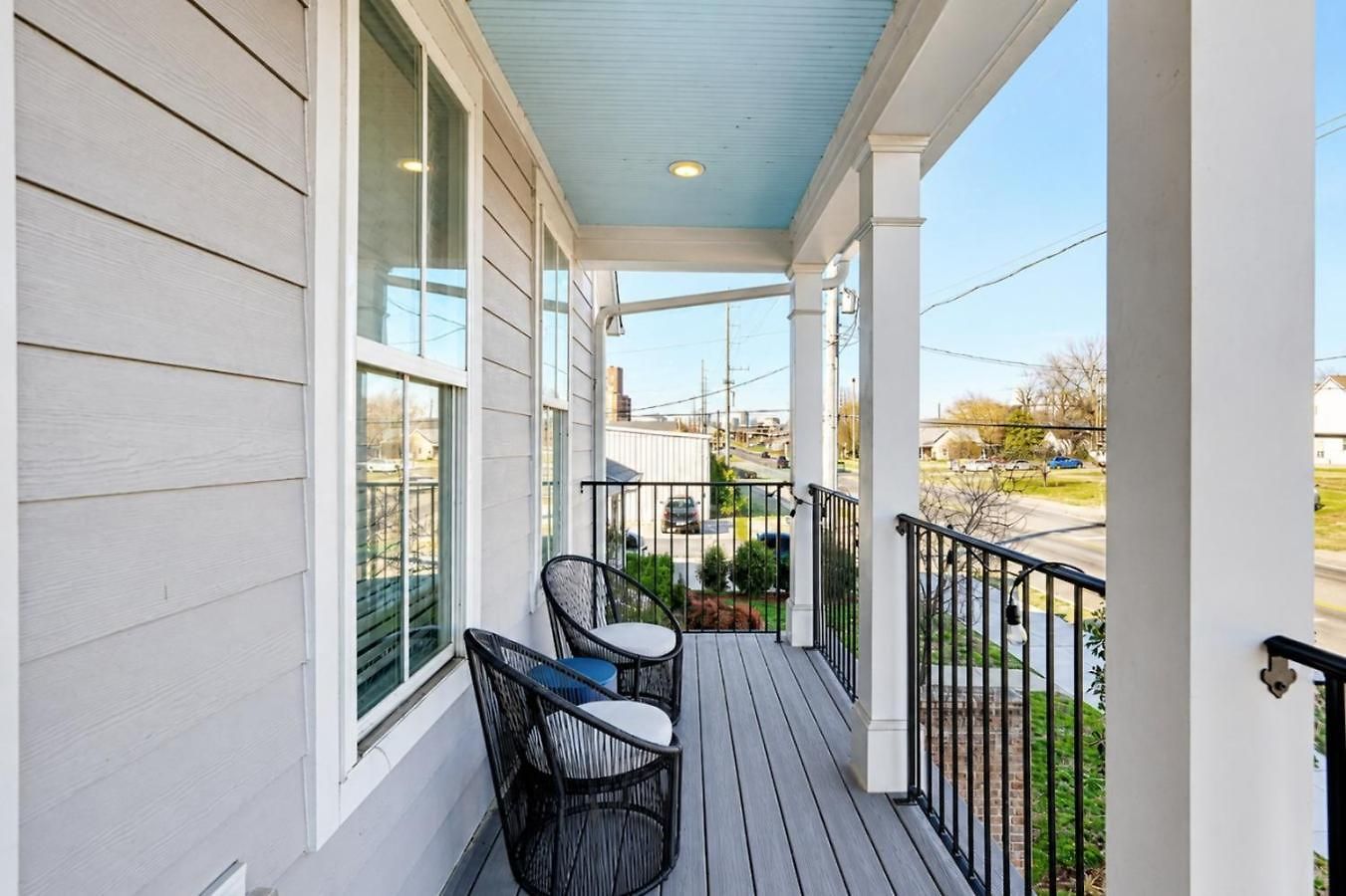 Funtastic 4 Bdr In The Nations Holiday home Nashville
