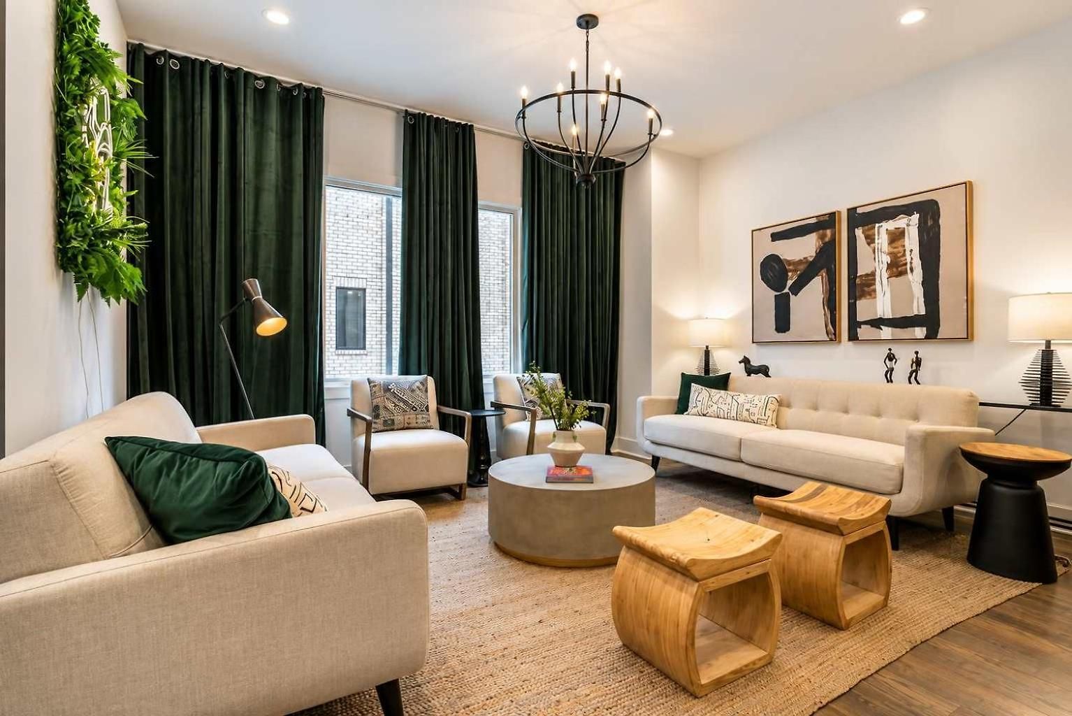 Two New Homes Sleeps Up To 24 Holiday home