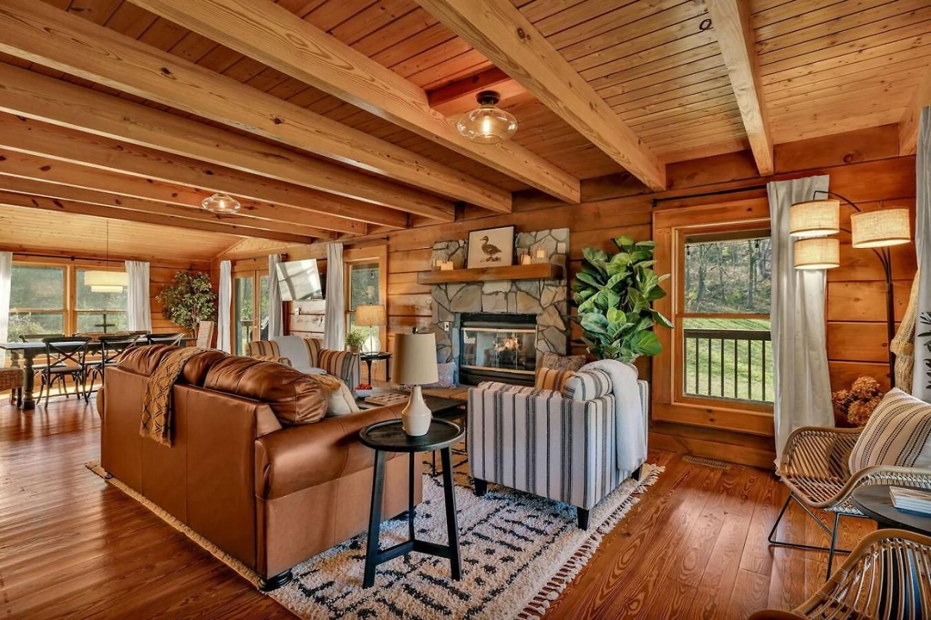 Holiday home Creeks Luxury Retreat 15 Min To Downtown *