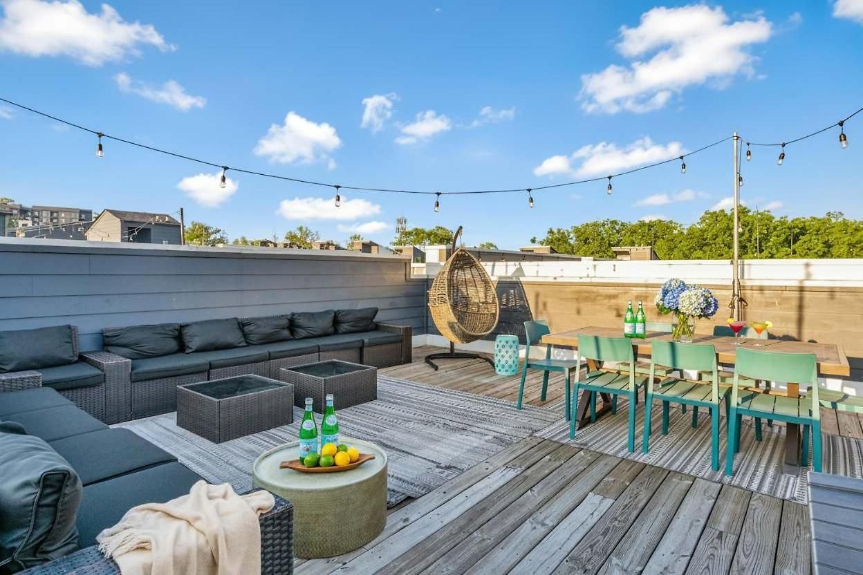 Rooftop Deck 2 Car Garage Near Downtown * Nashville