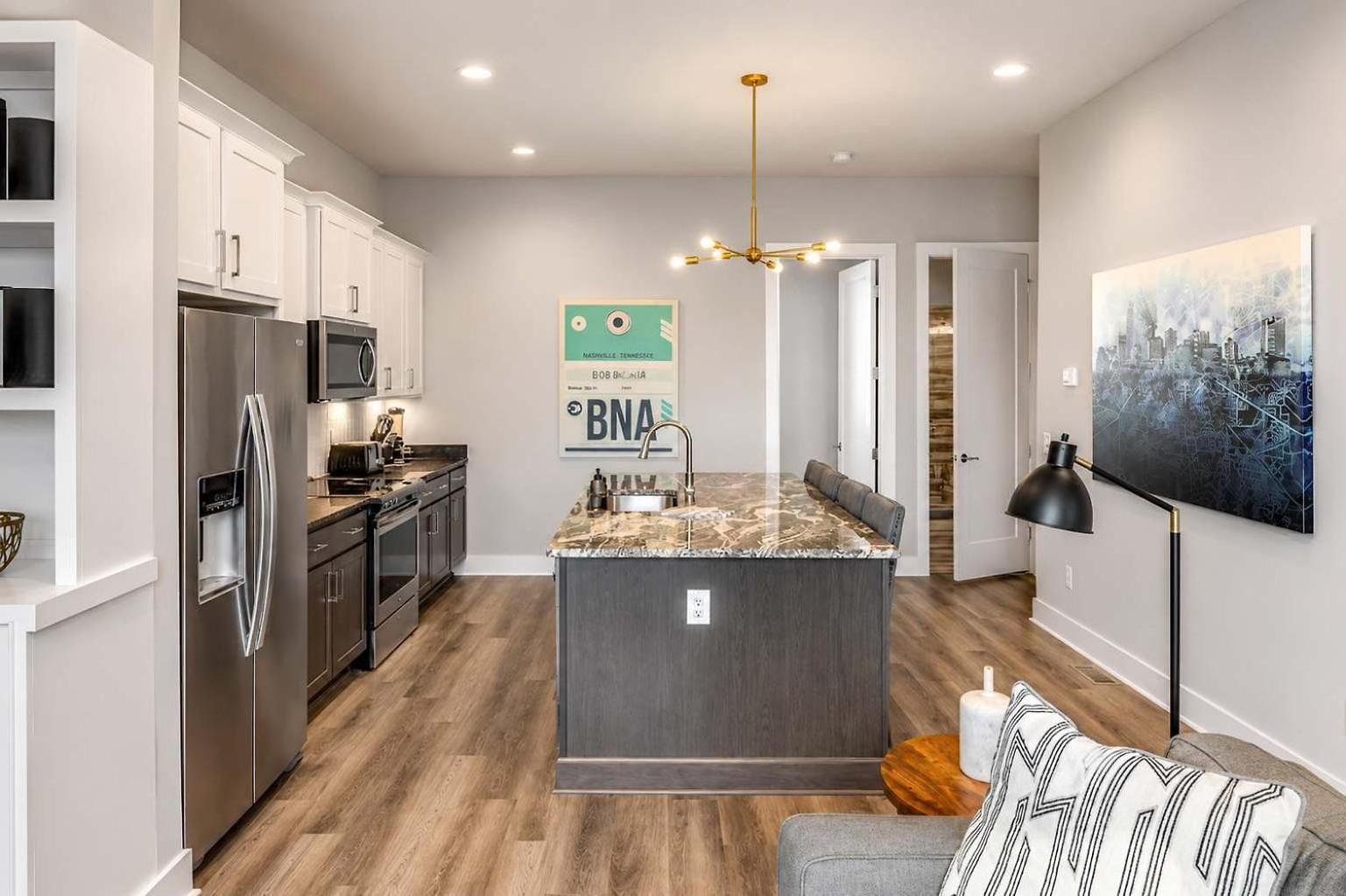 2 Premier Homes Sleeps 24 Rooftops Nashville
