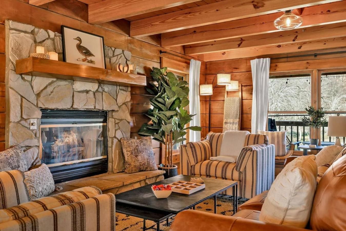 Creeks Luxury Retreat 15 Min To Downtown *