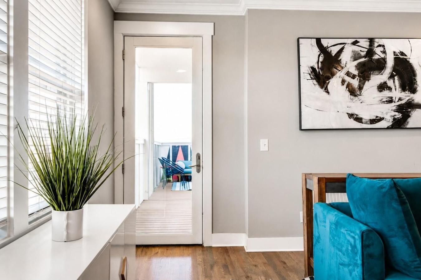 Nations Sky Retreat 2br Private Rooftop Views Apartment *